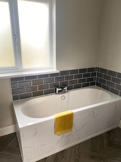 Fully Refurbished House Vakantiehuis